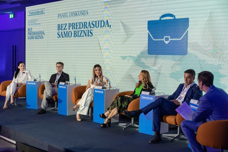 biznis67_jad_140622_web2